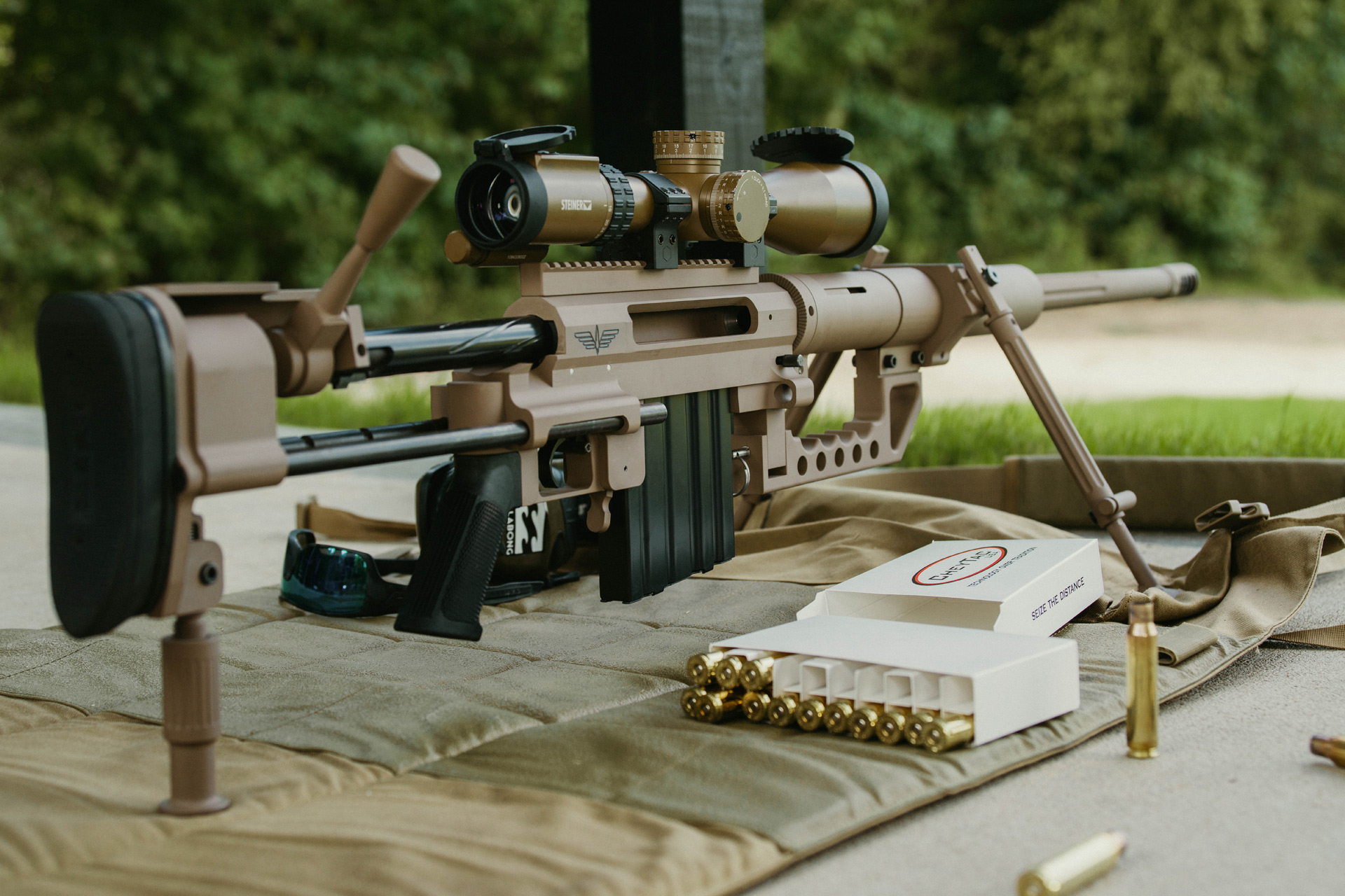 M200 Intervention Sniper Rifle 408 375 CheyTac M200 Intervention Sniper Rifle 408 375 CheyTac